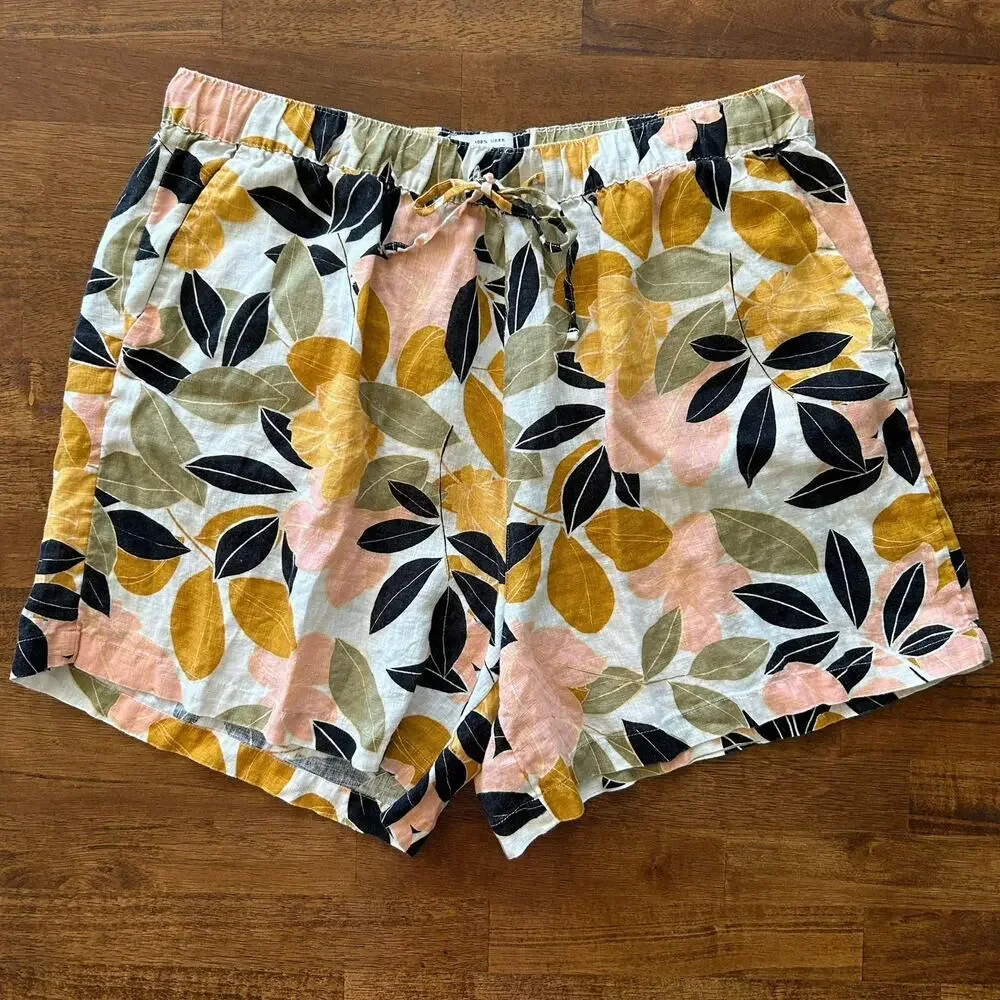 Rachel Zoe Boho Floral Linen Shorts—Size 1X, Relaxed Cottage Chic.​